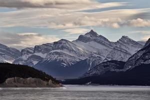 Rocky Mountains im Winter Kanada foto