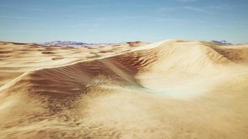 schöne sanddünen in der sahara-wüste foto