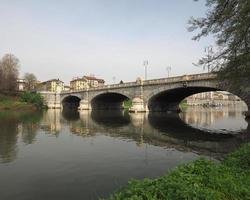 Fluss Po in Turin foto