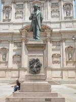 Manzoni-Statue, Mailand foto