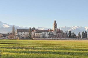 Abtei Staffarda in Italien foto