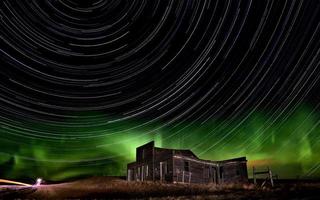 Nordlicht Kanada Verlassenes Gebäude foto