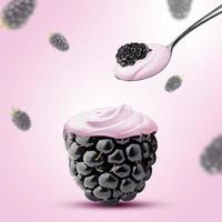 Anzeigen für Brombeerjoghurt, ein Löffel cremiger Brombeerjoghurt, isoliertes kreatives Plakat, 3D-Illustration von natürlichen Anzeigen für Brombeere foto
