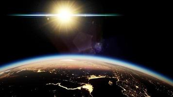 Weltraum, Sonne und Planet Erde bei Nacht foto