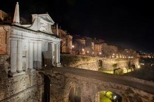 bergamo venezianische mauern unesco welterbe foto