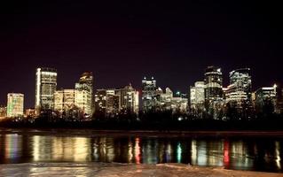 Nachtaufnahmen Calgary Alberta Kanada foto