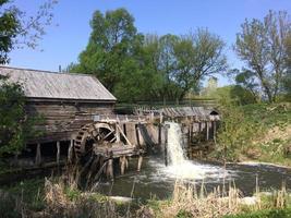 oboyan, kursk, russische föderation, 2019 - wassermühle foto