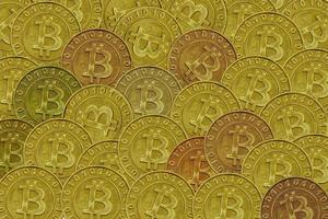 Bitcoin, goldener Bitcoin-Hintergrund. foto