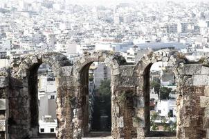 Panoramablick auf die Stadtviertel der weißen Gebäude, Athen, Griechenland foto