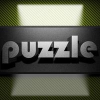 Puzzle-Wort aus Eisen auf Kohlenstoff foto