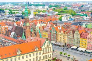 Top-Antennenpanoramablick auf die Altstadt von Breslau, das historische Stadtzentrum mit dem Rynek-Marktplatz foto