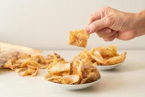 knusprig süße Taro Chips - Snack foto