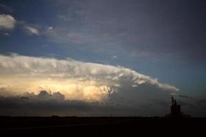 Gewitterwolken über Saskatchewan foto