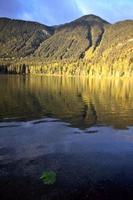 Hart Lake im fantastischen Alberta foto