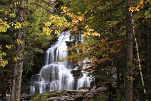 Bijoux Falls im wunderschönen British Columbia foto