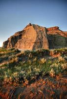 Castle Butte in einem großen, schlammigen Tal im Süden von Saskatchewan foto