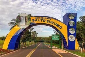 Eingang des Naturparks Salto do Rio Sucuriu foto