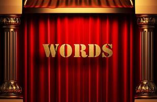 Wörter goldenes Wort auf rotem Vorhang foto