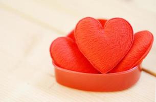 gesundheitsversorgung liebe organspende familienversicherung weltgesundheitstag hoffnung - herz in box geben liebe menschenfreundlichkeit spenden hilfe wärme kümmern valentinstag foto