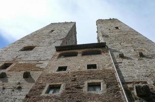 Blick auf die Stadt San Gimignano foto