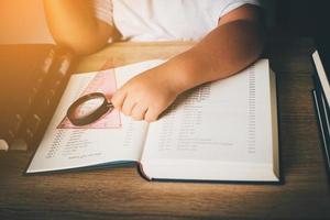 bildung für die zukunft von kindern bildungsausrüstung foto