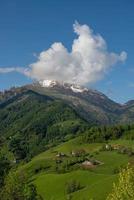 Wolke in den Bergen foto