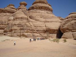 Madain Saleh - Saudi-Arabiens stille Wüstenstadt foto