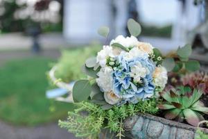 Hochzeit Brautstrauß. Hochzeitsfloristik. Platz für Texte. foto