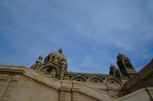 schöne alte kathedrale von marseille foto