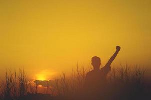 Silies Silhouetten zeigen Freude. und erfolgreiche Silhouettenkonzepte foto