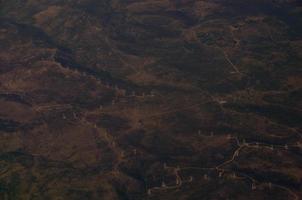 viele Windkraftanlagen aus dem Flugzeug foto