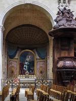 Bordeaux, Frankreich, 2016. Innenansicht eines Altars in der Kirche Notre Dame in Bordeaux foto