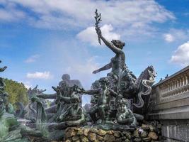 bordeaux, frankreich, 2016. denkmal für die girondins an der place des quincones bordeaux foto