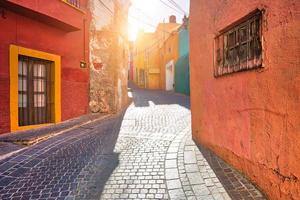 guanajuato, mexiko, malerische altstadtstraßen foto