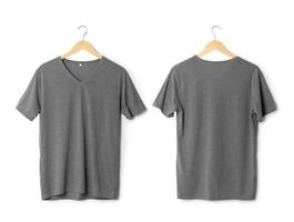 realistisches graues t-shirt vorne und hinten modell hängend isoliert auf weißem hintergrund mit beschneidungspfad foto