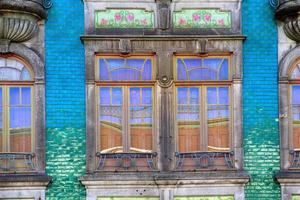 Schöne und farbenfrohe Straßen von Porto foto