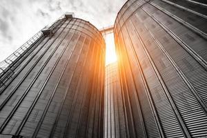 landwirtschaftliche Silos in Ontario, Kanada foto