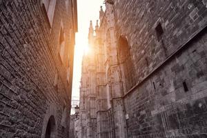 barcelona-kathedrale in las ramblas, spanien foto