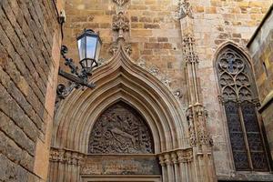 barcelona-kathedrale in las ramblas, spanien foto