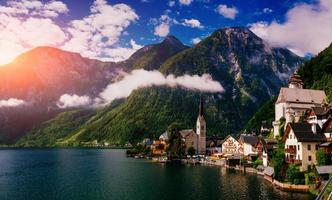 alpendorf hallstatt foto