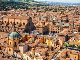 hdr-luftbild von bologna foto