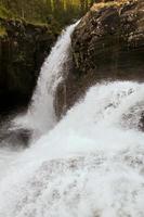 der schönste wasserfall in europa. rjukandefossen hemsedal, buskerud, norwegen. foto