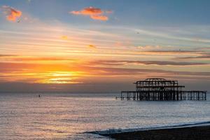 Brighton, East Sussex, Großbritannien, 2019. Blick auf den West Pier foto