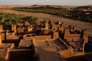 Kasbah Ait Ben Haddou in Marokko. Festungen und traditionelle Lehmhäuser aus der Sahara. foto