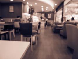 Unscharfes Café-Restaurant, Café mit abstraktem Bokeh-Lichthintergrund foto