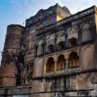 Jahangir Mahal Orchha Fort in Orchha, Madhya Pradesh, Indien, Jahangir Mahal oder Orchha Palace ist Zitadelle und Garnison in Orchha. madhya pradesh. Indien, indische archäologische Stätten foto