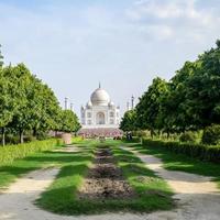 Taj Mahal, eines der Wunder der Welt Blick von der Gartenseite Mehtab Bagh, Taj Mahal, Agra, Uttar Pradesh, Indien, sonnige Tagesansicht foto