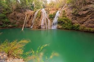 Wasserfälle im Nationalpark Nordthailand, Provinz Lamphun, Thailand foto