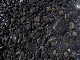 schöner Stein am Strand foto