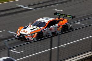 buriram thailand 7. oktober team racing fährt während des autobacs super gt round7 burirum united super gt rennen auf der chang international circuit, super gt rennen 2017, in buriram, thailand. foto